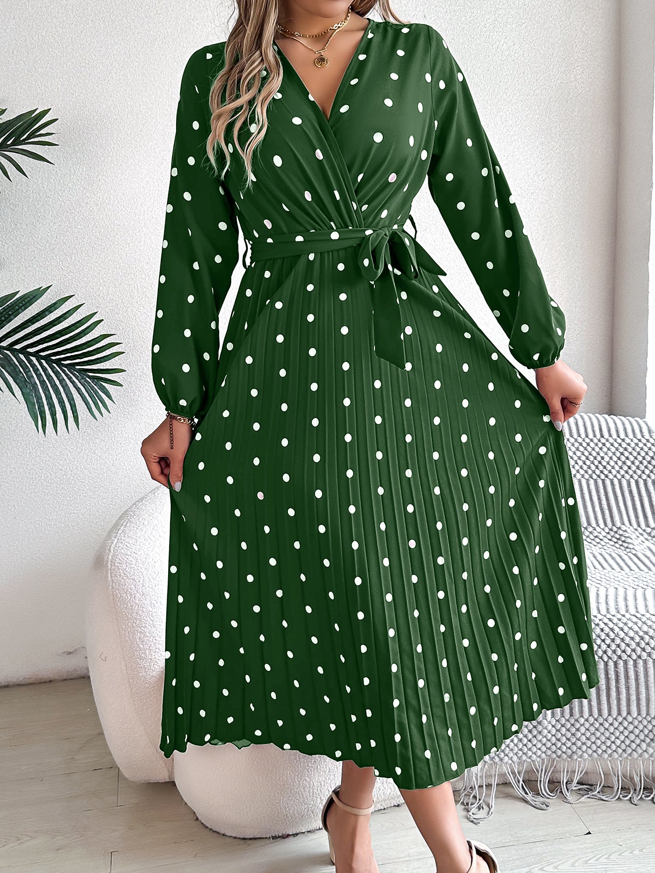 Women's Elegant Color-Blocked Polka Dot Cross V-Neck Pleated Maxi Dress