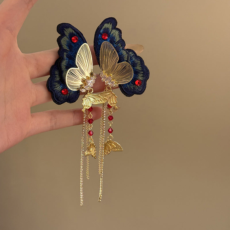 MidRange Womens DiamondEncrusted Embroidered Butterfly Tassel Earrings A Lightly Luxurious HighEnd Accessory