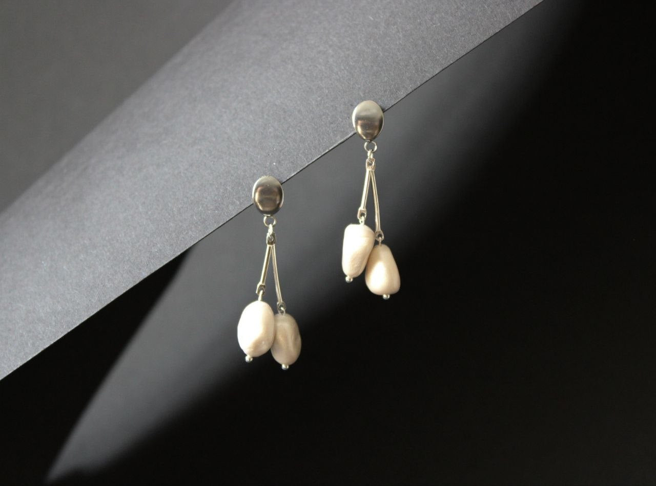 White Teardrop Stone style Drop Earrings – Elegant Silver-Tone Jewelry | Armenia