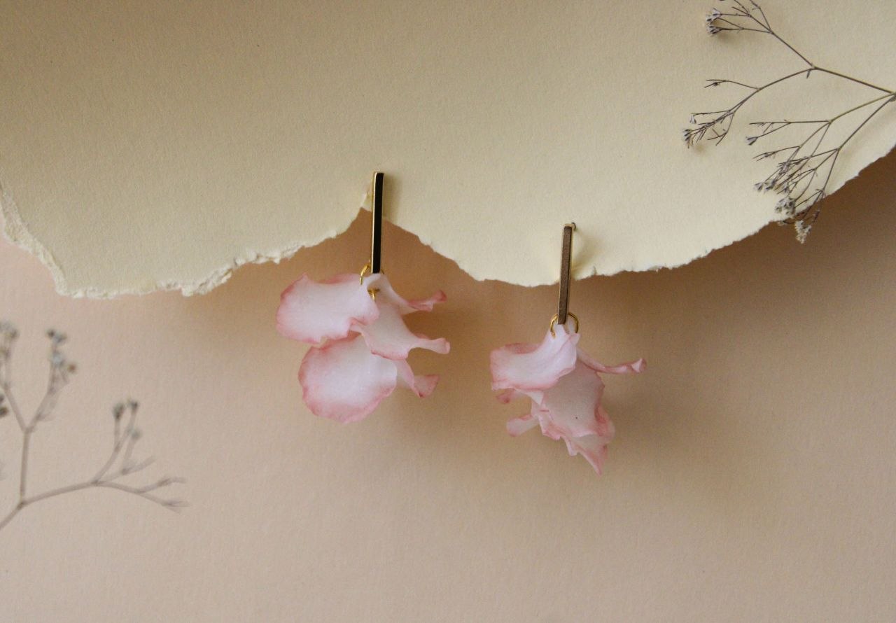 Handmade Floral Drop Earrings with White & Yellow Petals | Armenia